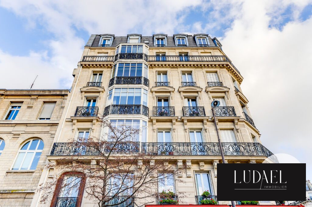 Appartement 4 pièces 109 m² à vendre à Paris 17
