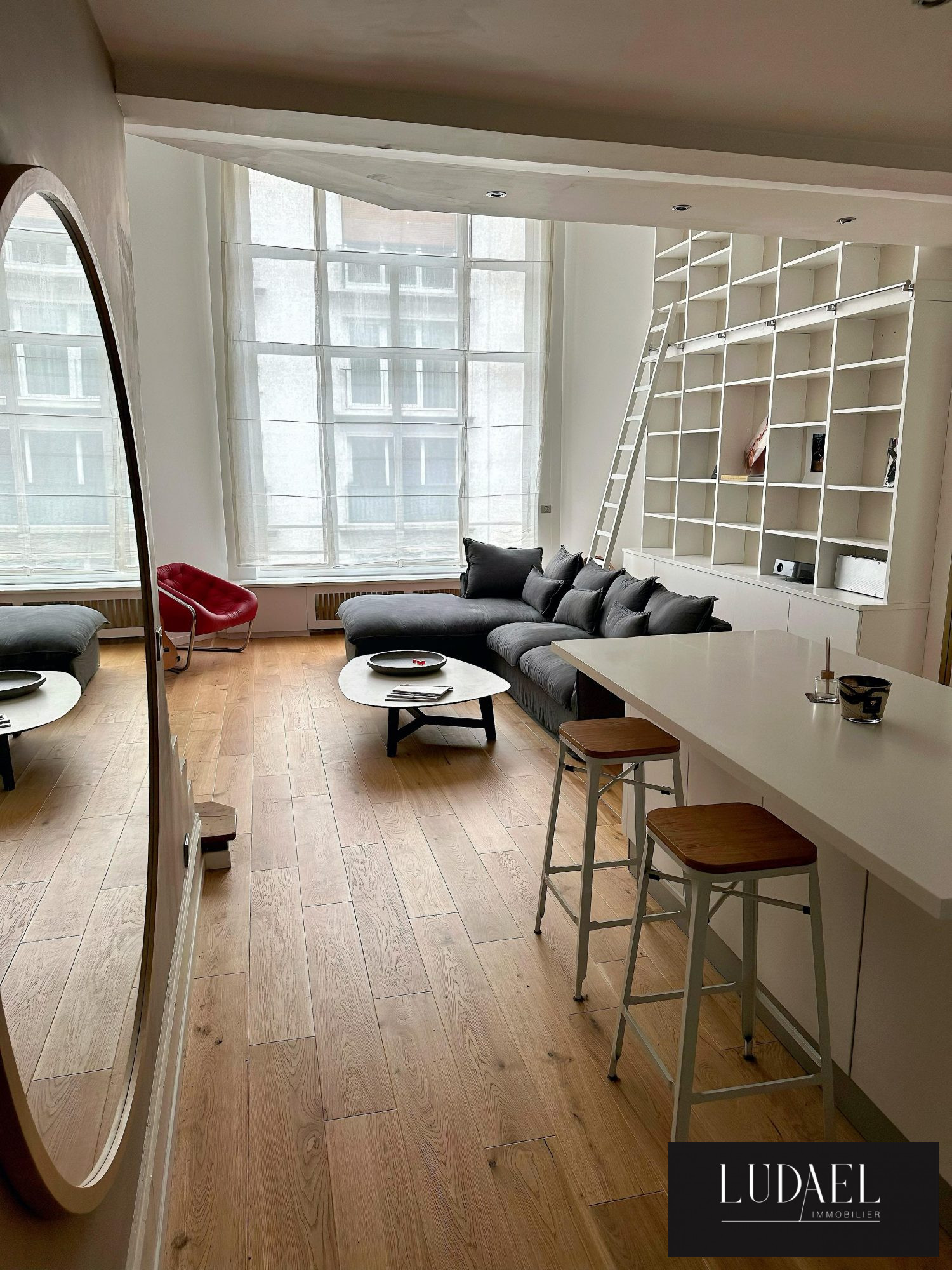 Appartement 2 pièces 75 m² à louer à Paris 16 — photo 2