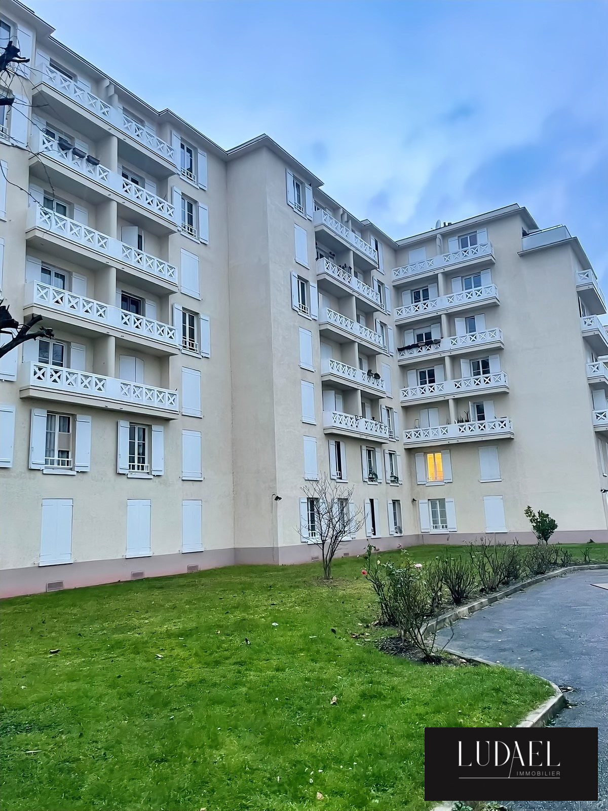 Appartement 3 pièces 49.75 m² à louer à Colombes 92700