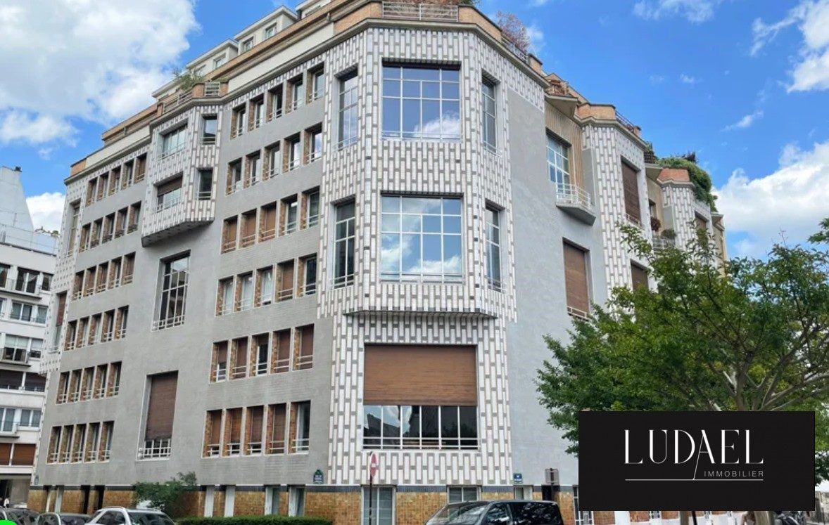 Appartement 2 pièces 75 m² à louer à Paris 16