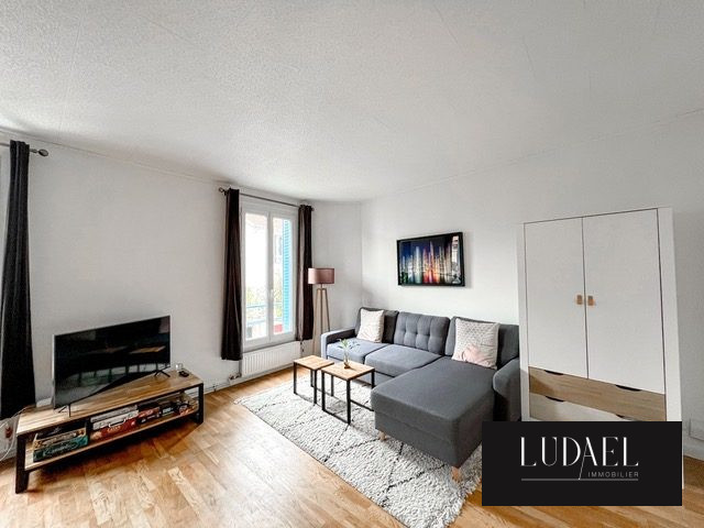 Appartement 3 pièces 64 m² à louer à Courbevoie 92400